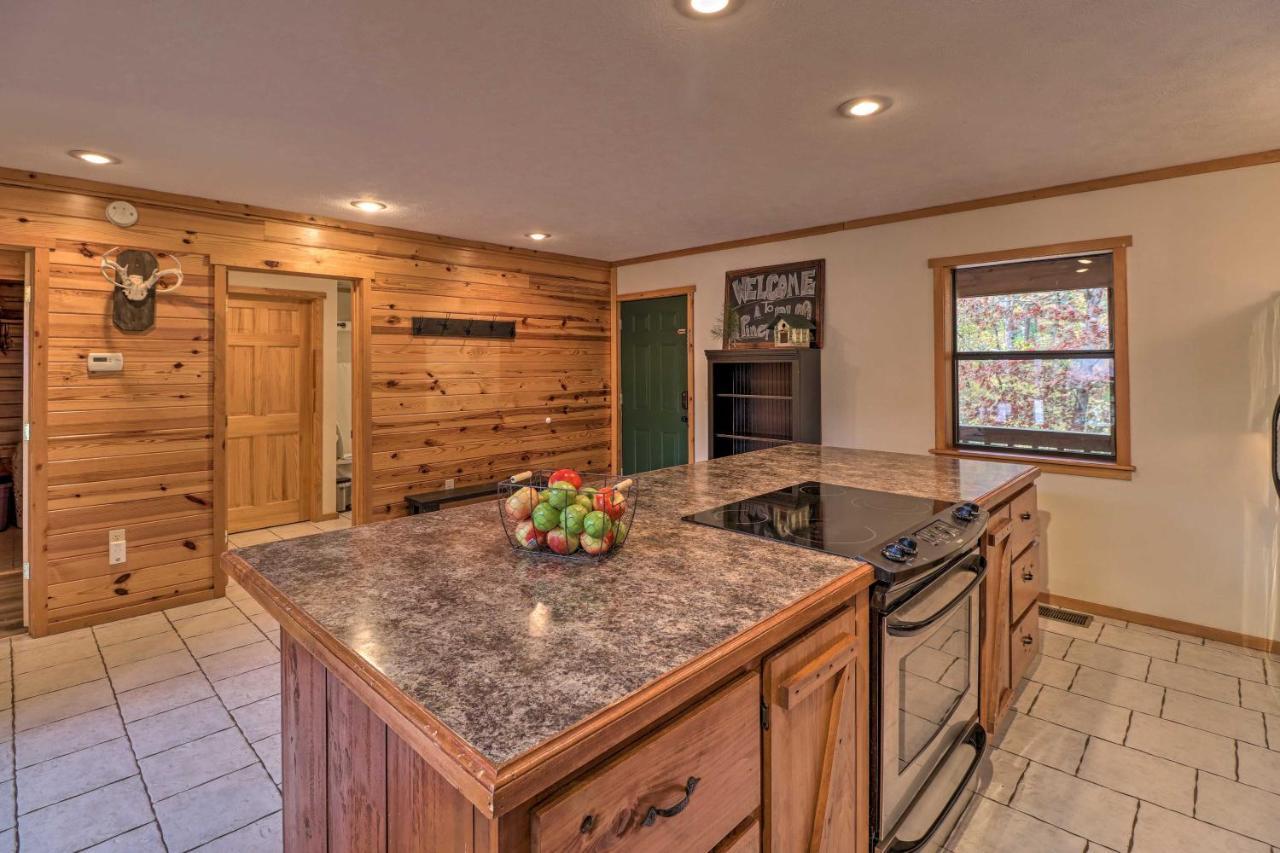 הוילה Piney Bluff Retreat With Mountain Views! מראה חיצוני תמונה