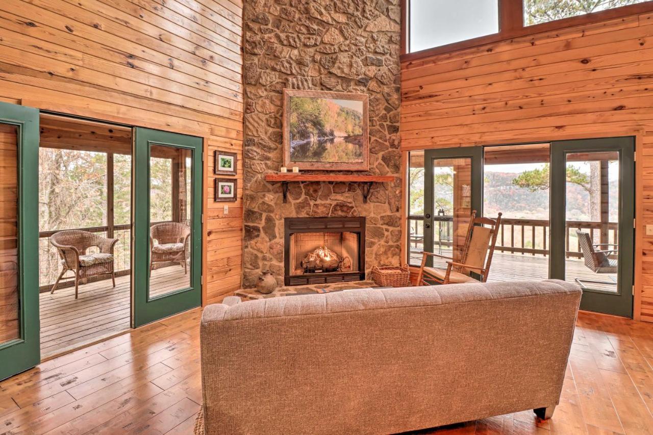 הוילה Piney Bluff Retreat With Mountain Views! מראה חיצוני תמונה