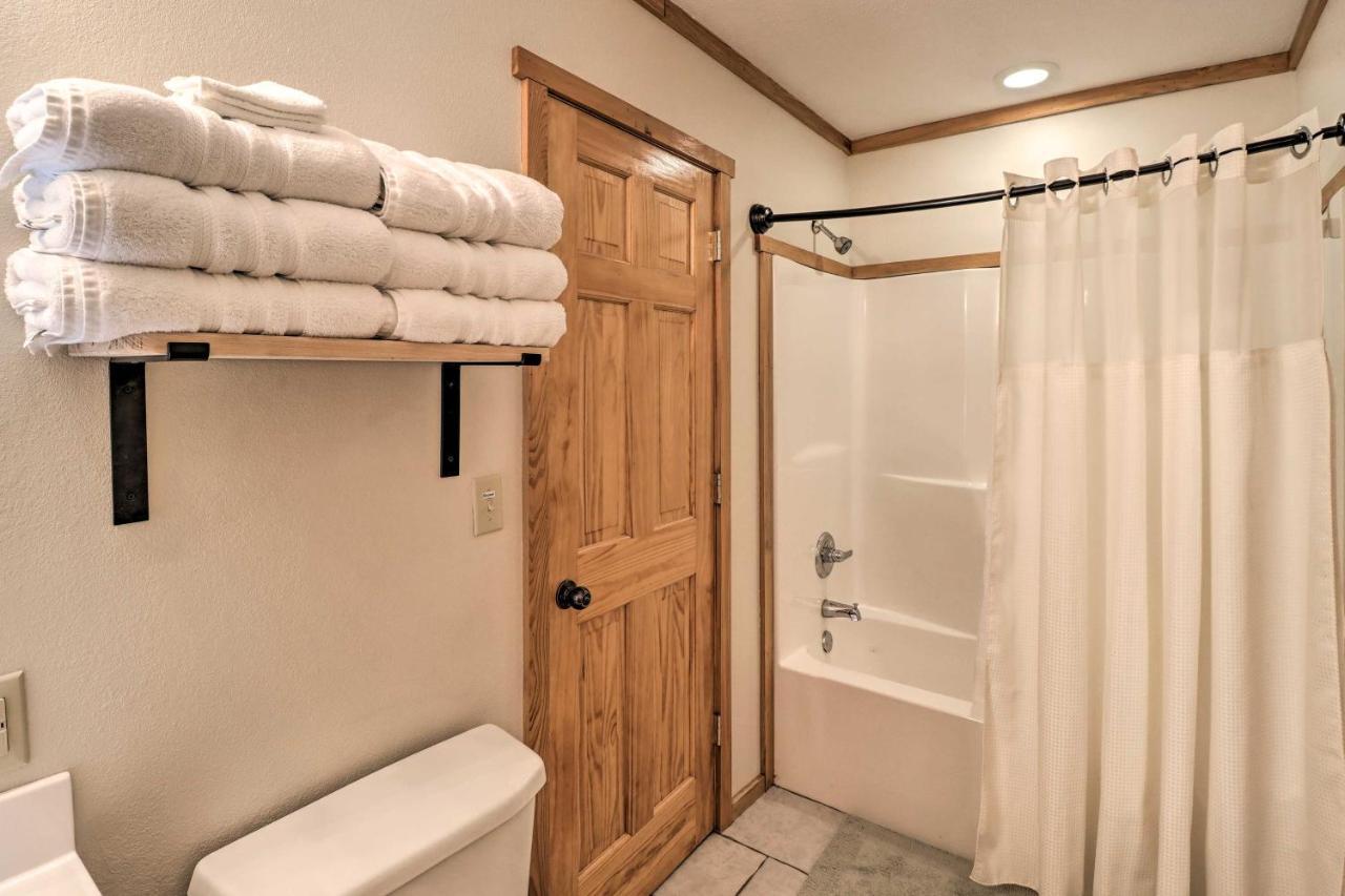 הוילה Piney Bluff Retreat With Mountain Views! מראה חיצוני תמונה