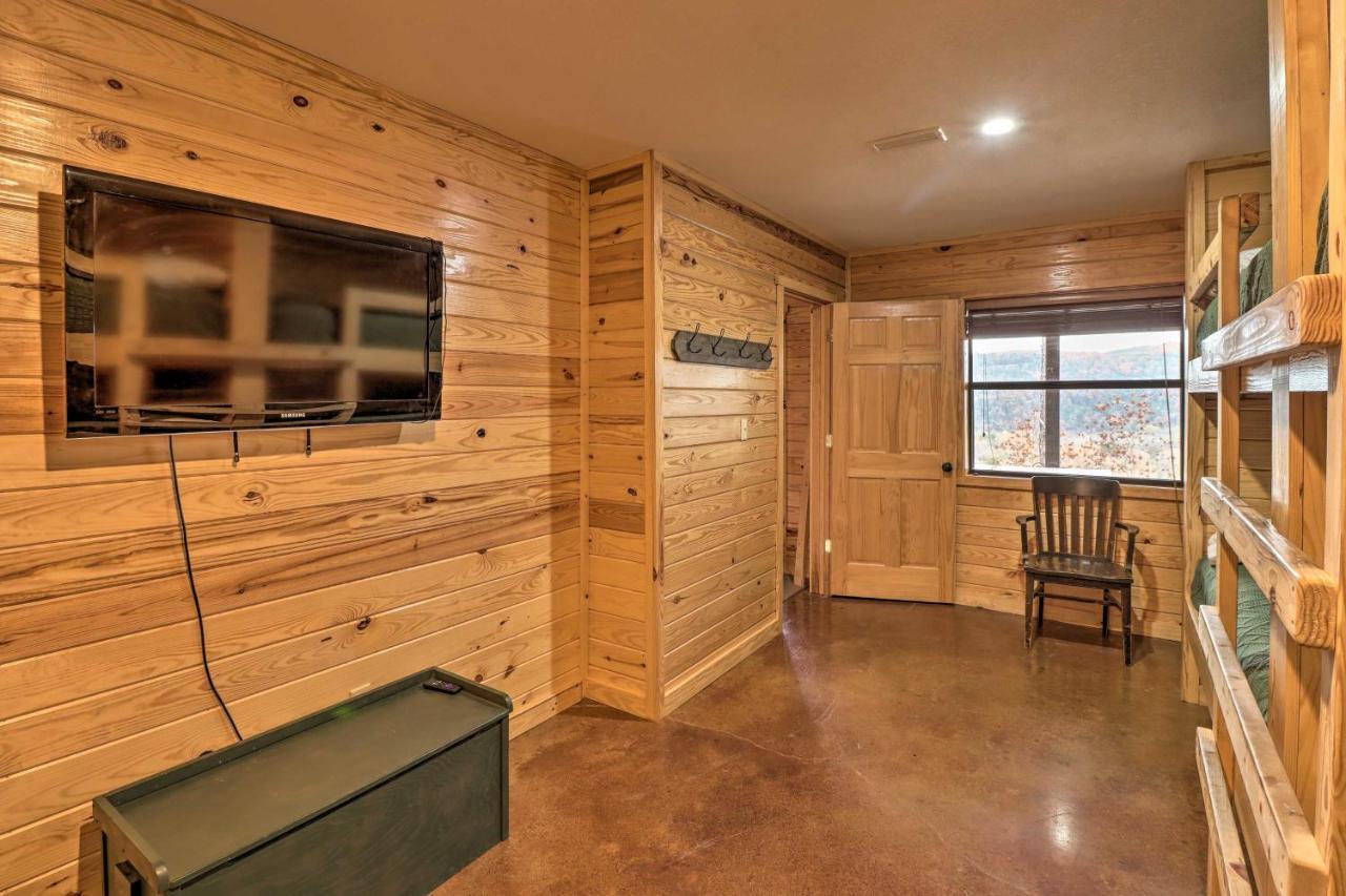 הוילה Piney Bluff Retreat With Mountain Views! מראה חיצוני תמונה