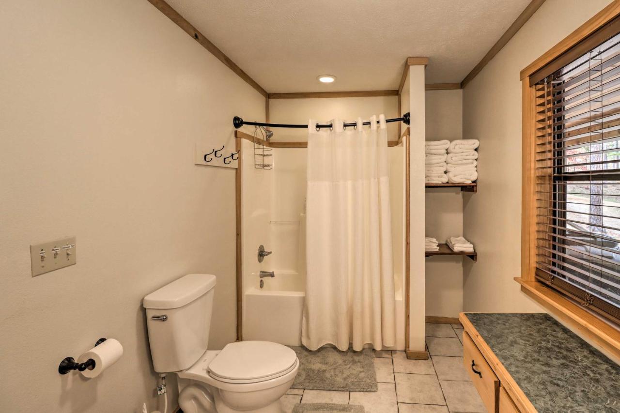 הוילה Piney Bluff Retreat With Mountain Views! מראה חיצוני תמונה