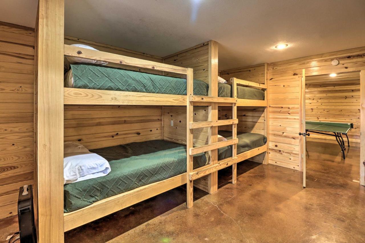 הוילה Piney Bluff Retreat With Mountain Views! מראה חיצוני תמונה