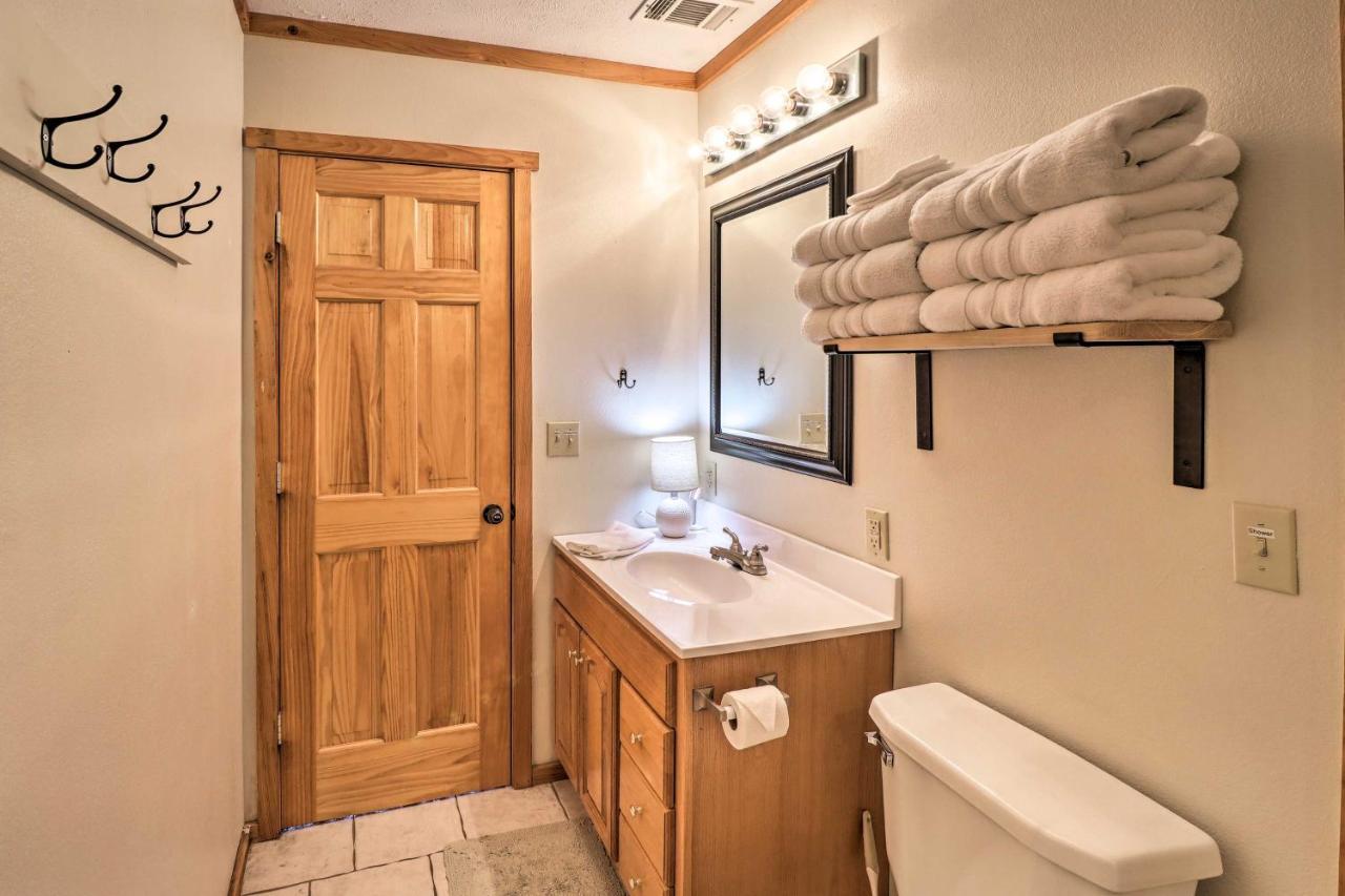 הוילה Piney Bluff Retreat With Mountain Views! מראה חיצוני תמונה
